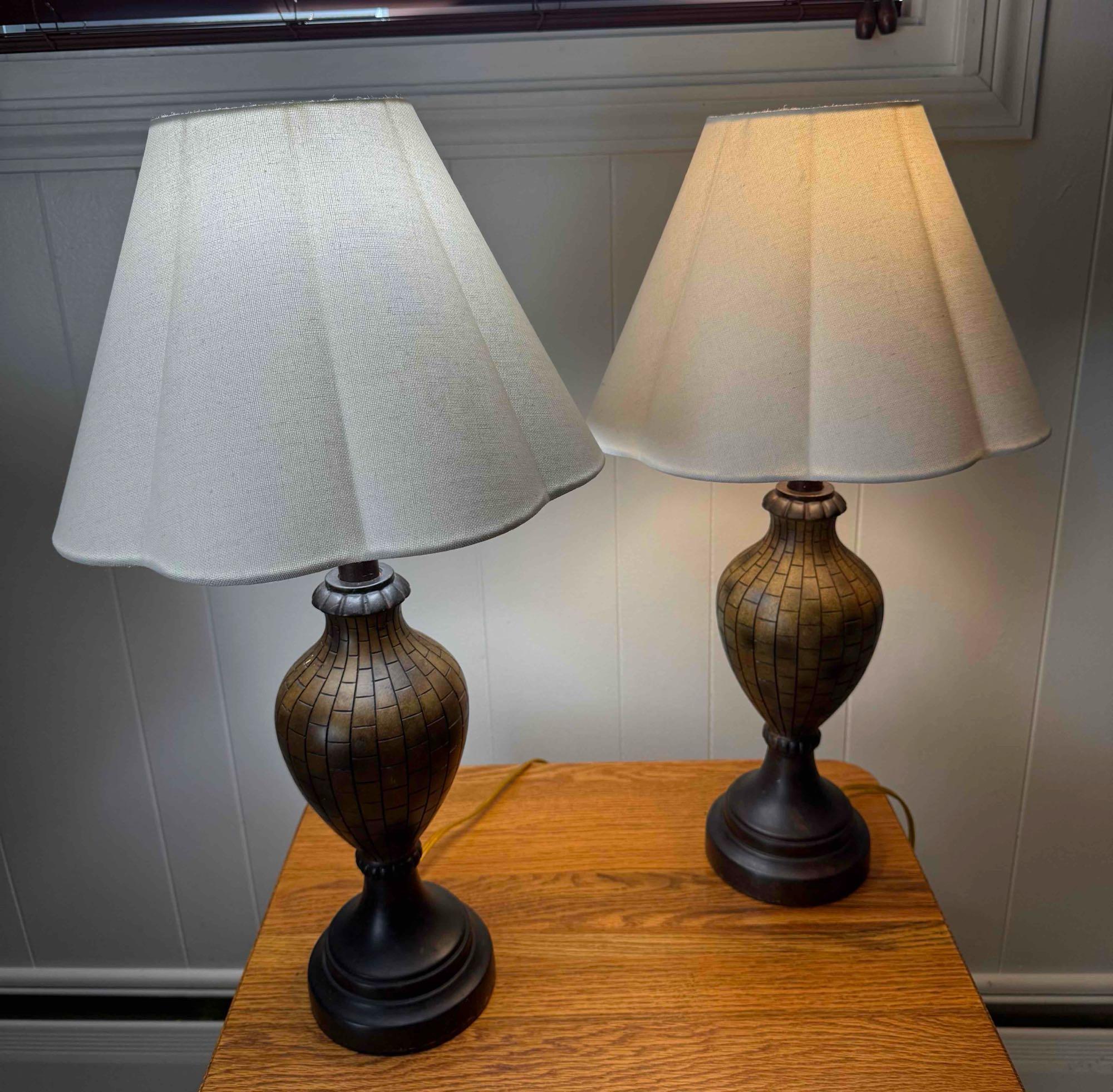 2 Table Lamps